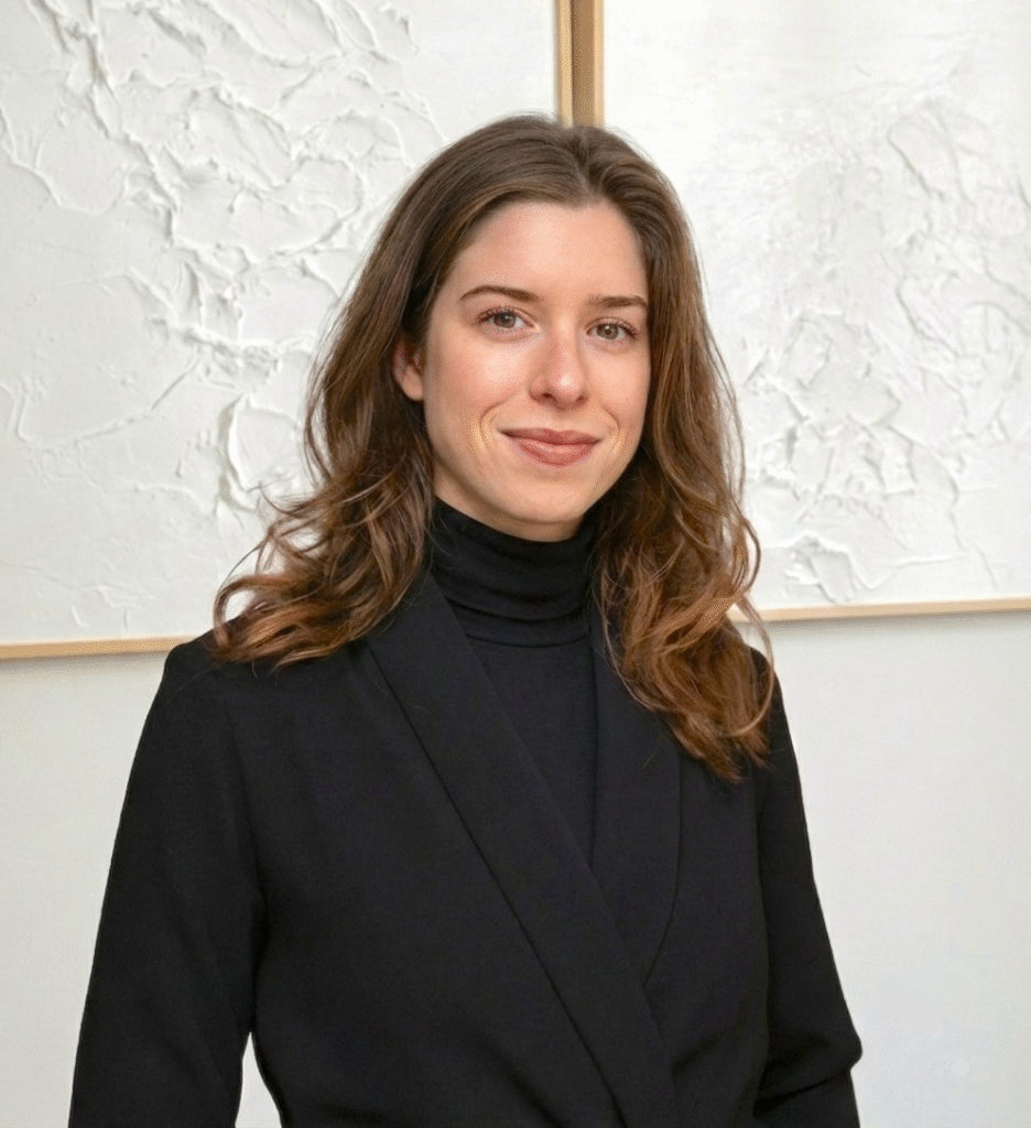 Zoe Robinson, LMSW, therapist at Magenta Therapy